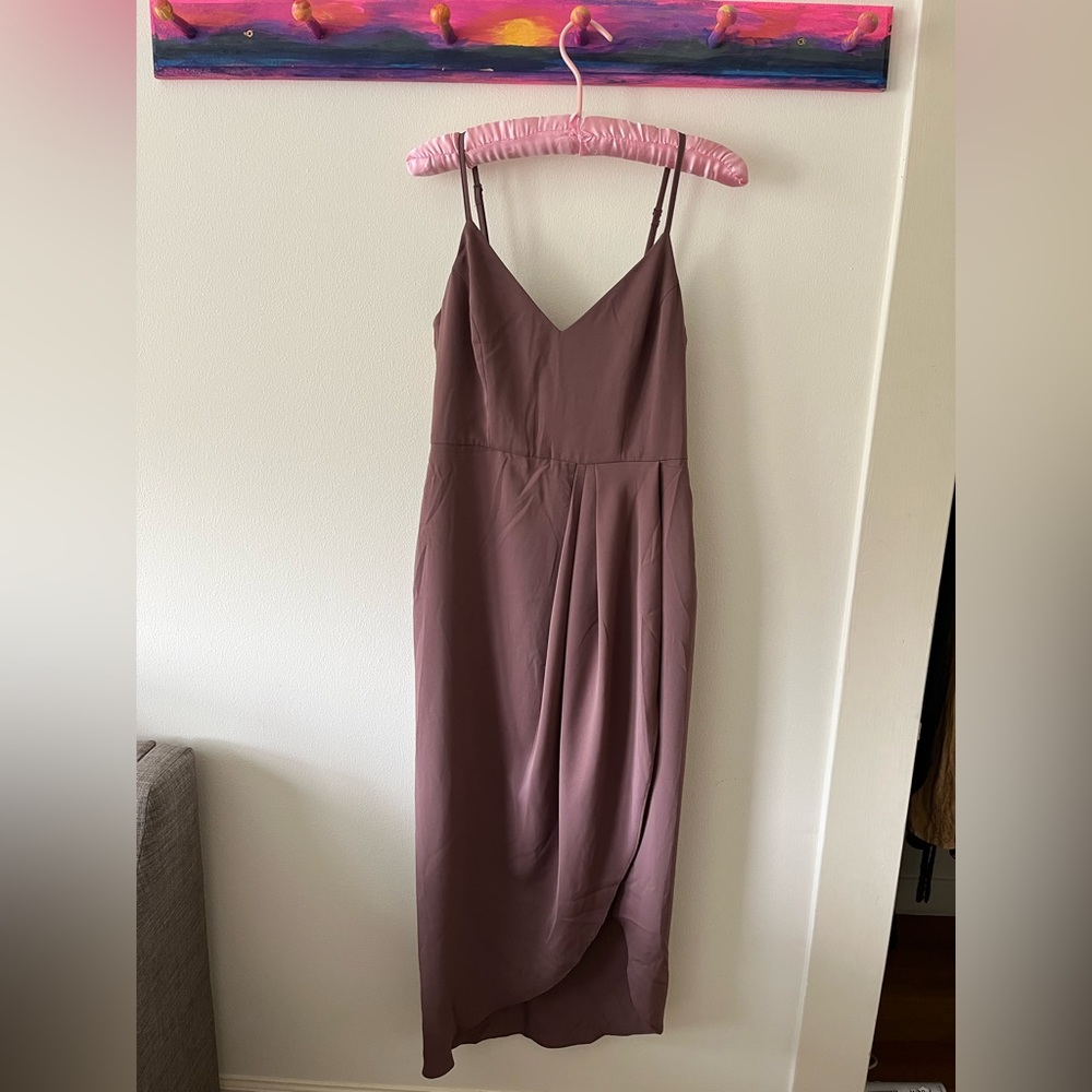 Brand New Lulus MIDI Rose dress!